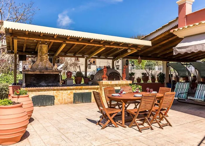 Antonela Sunshine By Corfu Escapes Πέραμα